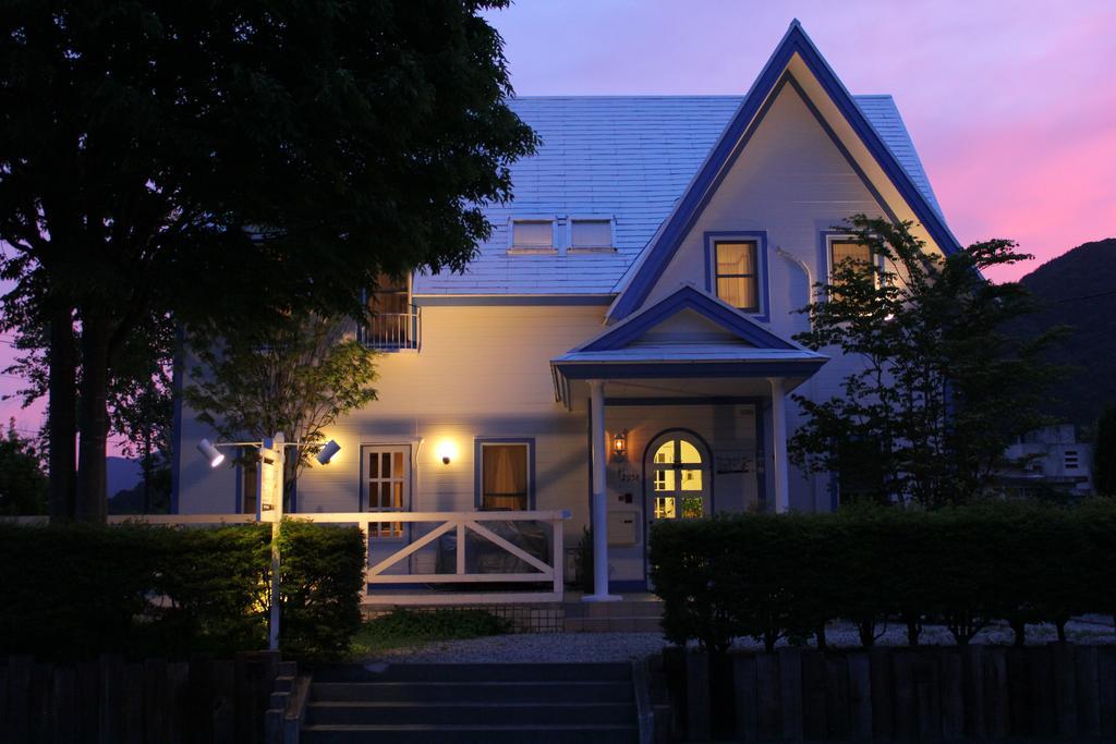 Weekend Shuffle Hotel Fujikawaguchiko Exterior photo